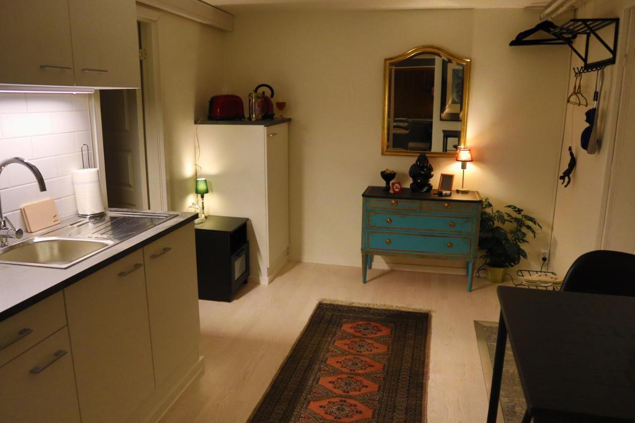 Goete'S B&B Tumba Zewnętrze zdjęcie