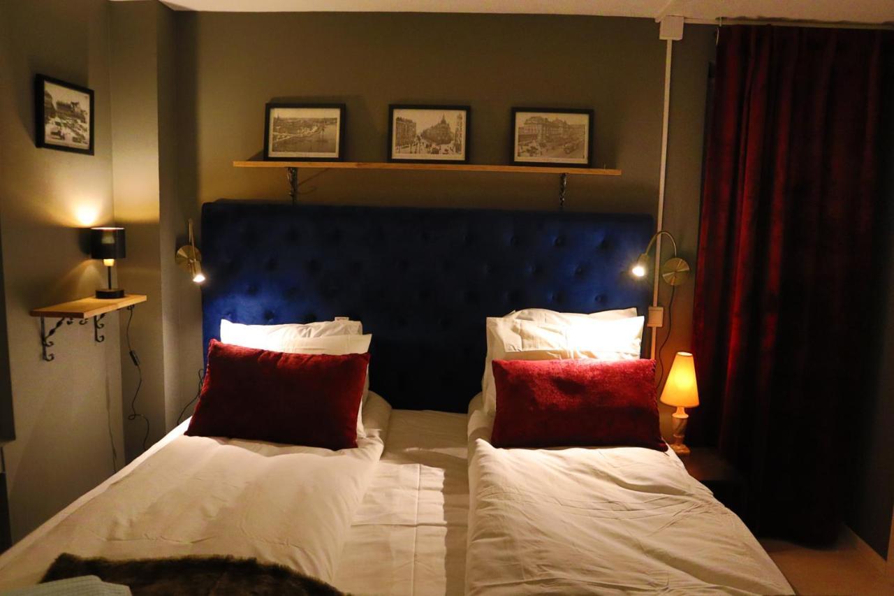 Goete'S B&B Tumba Zewnętrze zdjęcie